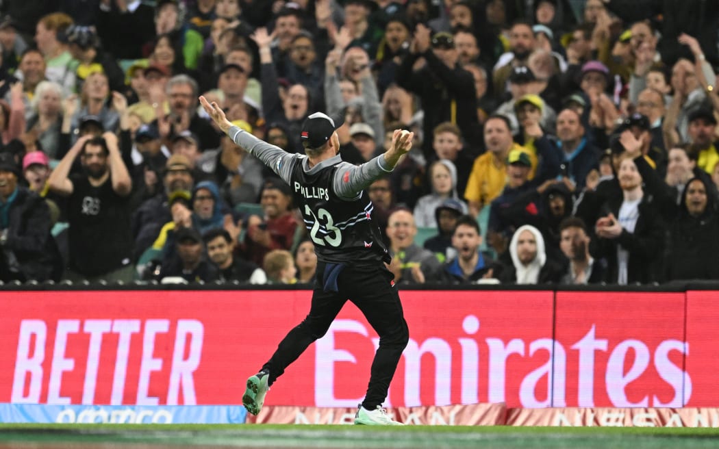 Glenn Phillips of New Zealand celebrates his catch