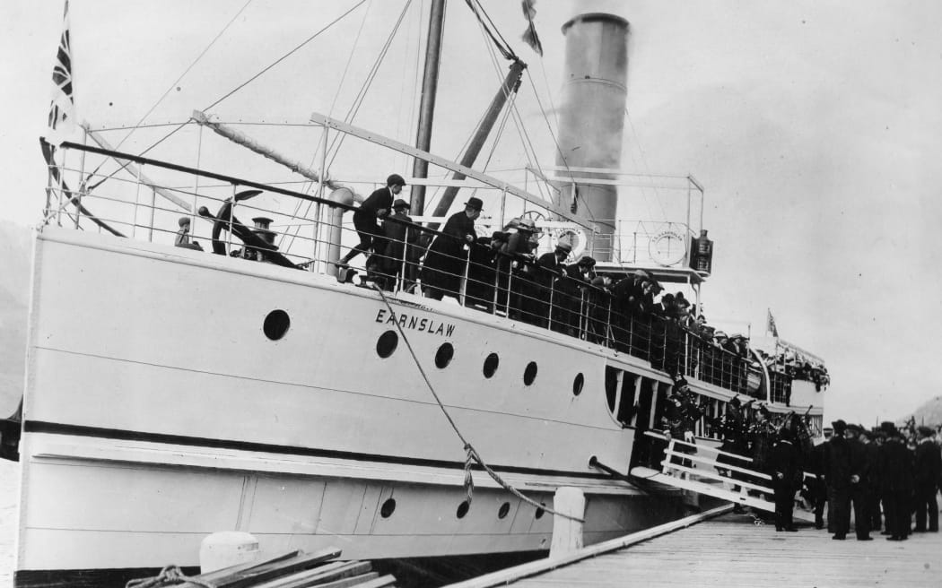Twin-screw steamer marks 110th birthday | RNZ