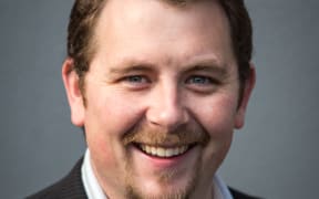 Baritone Robert Tucker