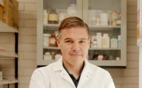 Dr Andrew Pask