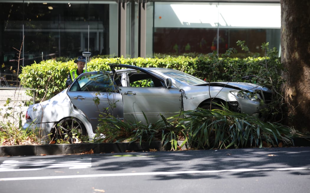 A person has been critically injured and four others suffered moderate to minor injuries after a crash in the Auckland CBD.
