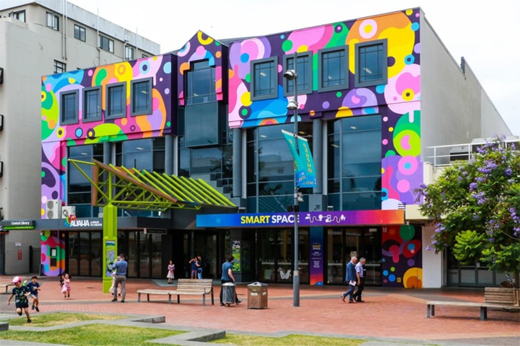 Hamilton Central Library