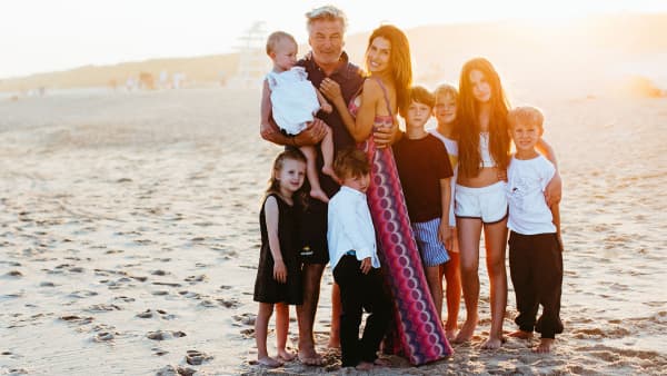 Scenes from The Baldwins, a new reality show on Neon.