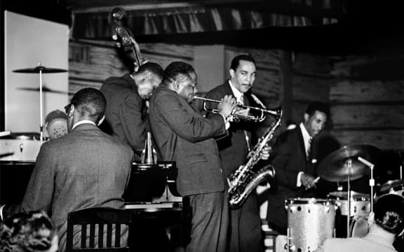Clifford Brown (tpt) & Max Roach (dms)