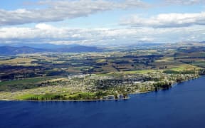 Te Anau.