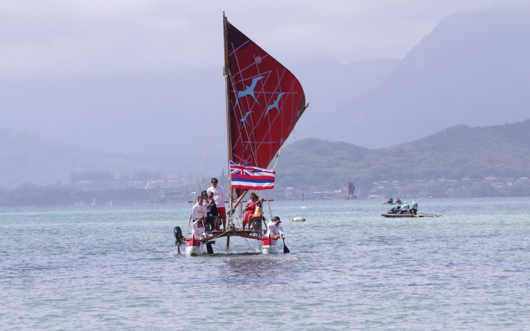 Wa'a welcoming