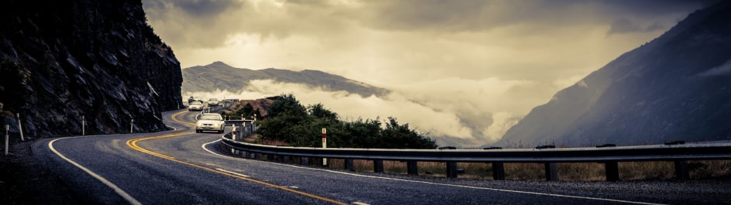 On the Lake Wakatipu road