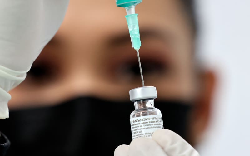 Pfizer is using Israel to trial their vaccine: here's what it shows | RNZ