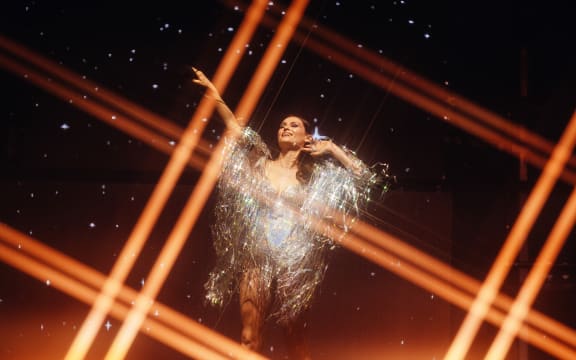 British chart-topper Sophie Ellis-Bextor is bringing her glossy disco pop to Aotearoa in February 2026.