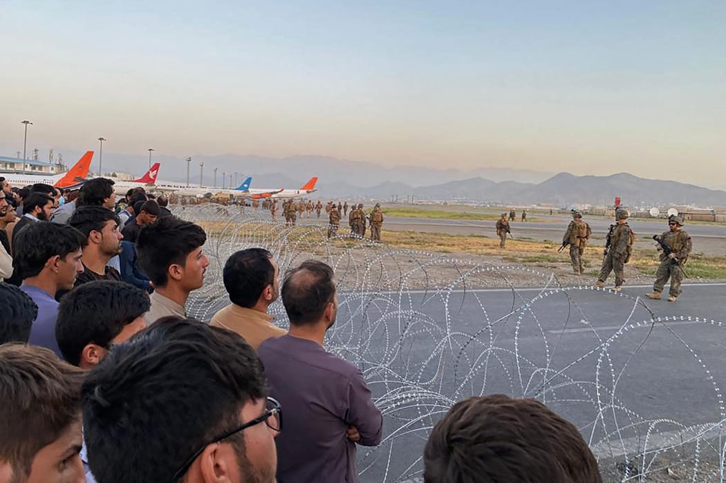 US soldiers stand guard at Kabul Airport.