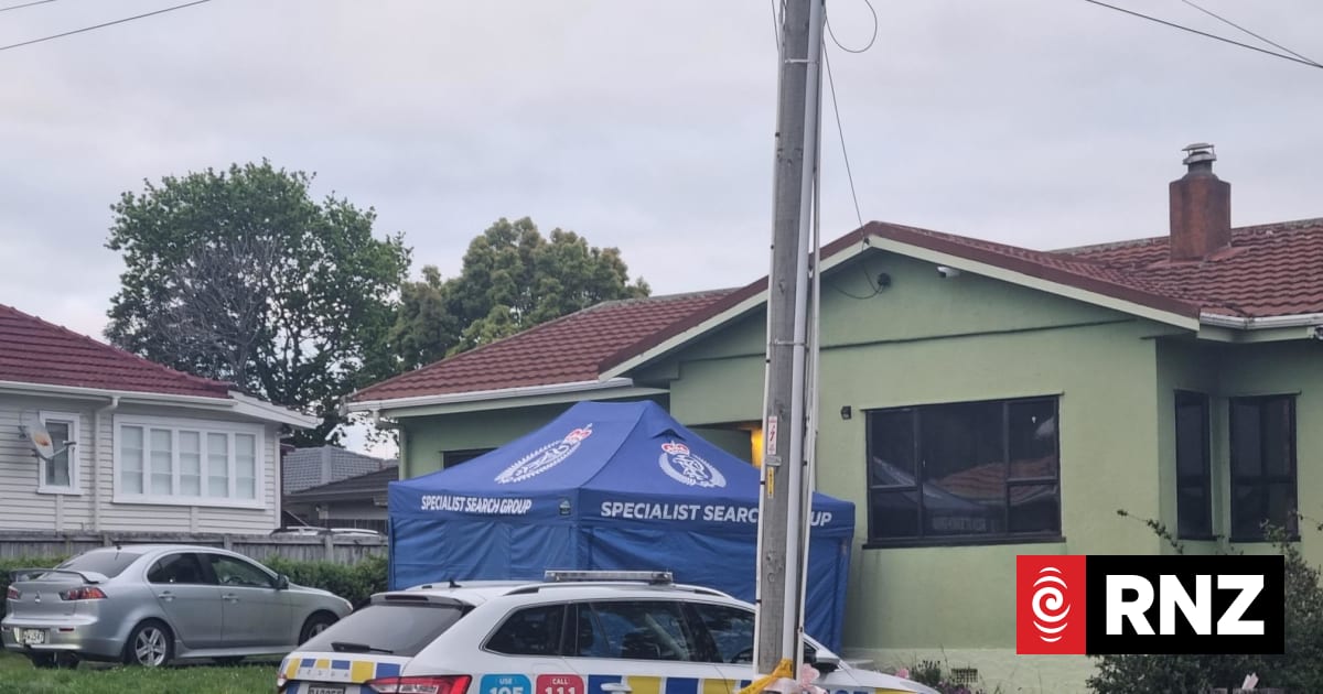'I want to move': Papatoetoe community reels after three family members found dead