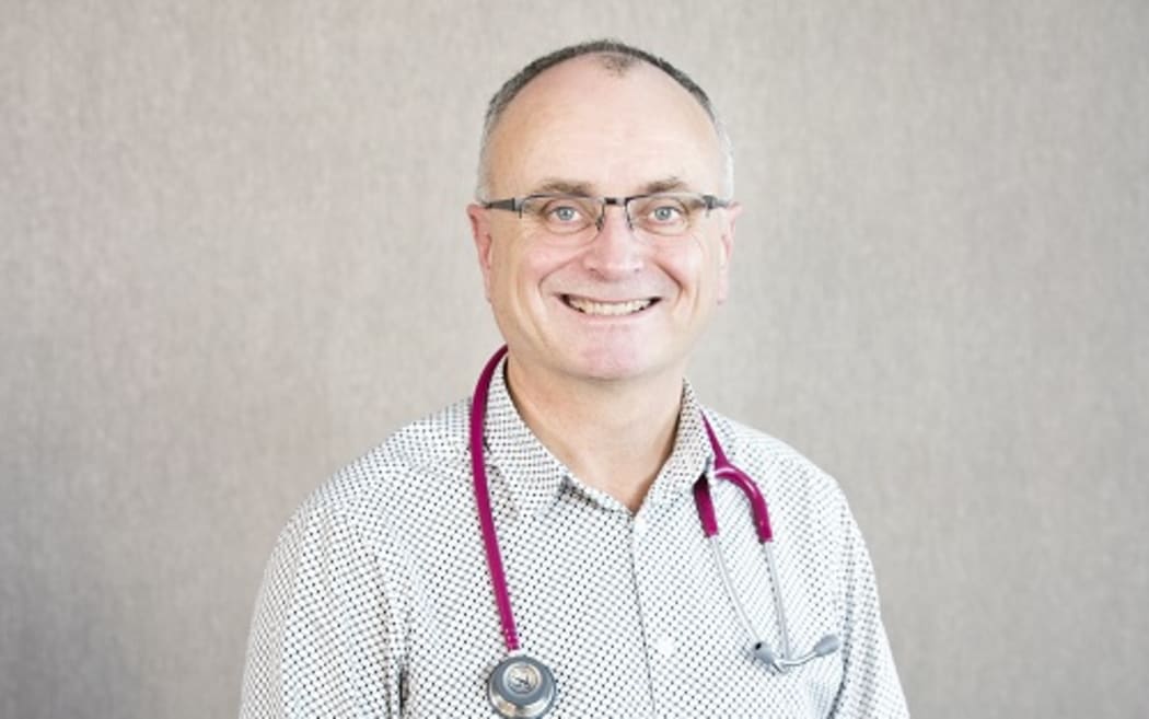 Dr Bryan Betty