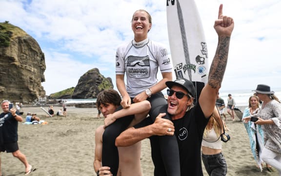 Gisborne's Saffi Vette wins the Open Women's Division final at the
Surfing New Zealand National Championships 2021. Piha Beach, Auckland, New Zealand. Saturday 16 January 2021.