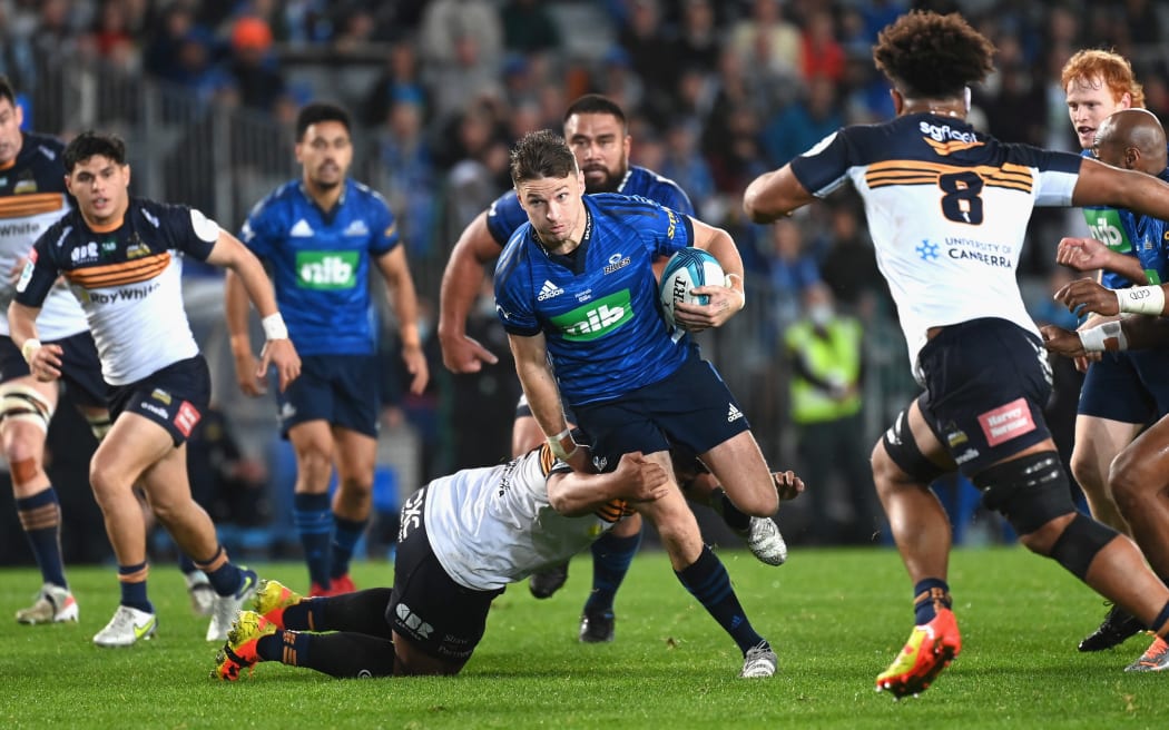 Beauden Barrett of the Blues.
Blues v Brumbies, Super Rugby Pacific semi-final rugby union match at Eden Park, Auckland, New Zealand on Saturday 11 June 2022.
© Copyright photo: Andrew Cornaga / www.photosport.nz