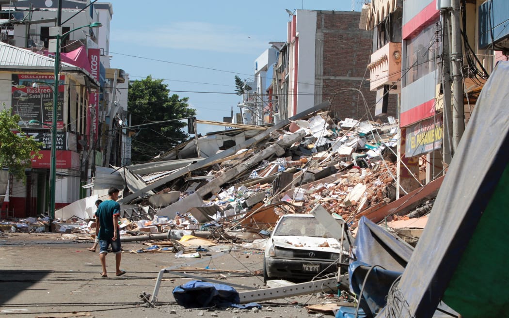 Houses were destroyed by the earthquake in Manta.