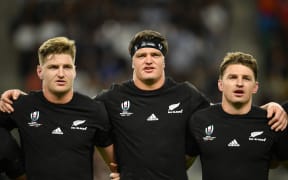 New Zealand's The Barrett brothers during the anthem