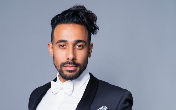 Baritone Moses Mackay