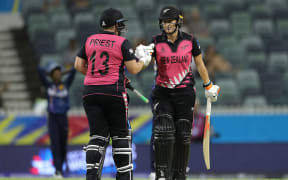 Sophie Devine and Rachel Priest of New Zealand at the 2020 T20 World Cup.