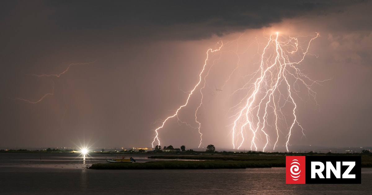 Tourists die in Greece due to severe weather incidents