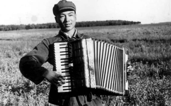 Zhou Long