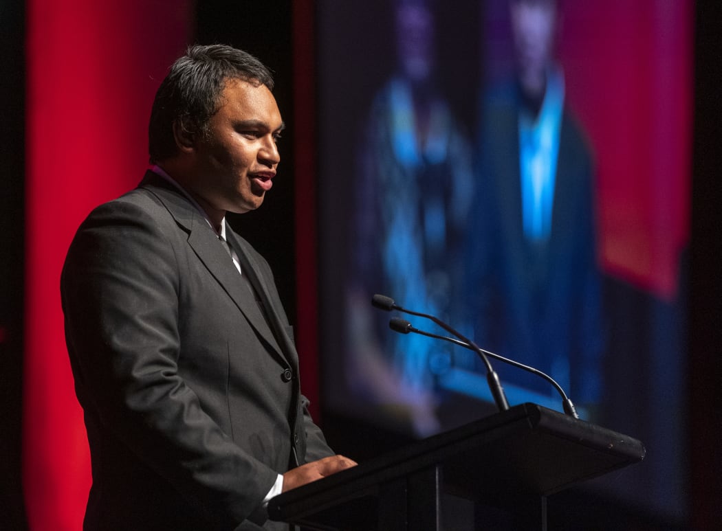 Maatutaera Akonga winner of the Young Maori Grower award at the Awards Dinner in Rotorua to announce the winner of the  huwhenua Trophy Competition for Horticulture, 20 November.