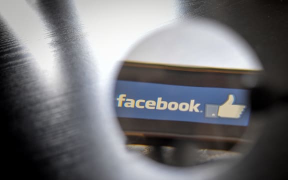 New Zealand's biggest investment funds are continuing their push to make Facebook, Google and Twitter take action on greater controls for livestreaming and offensive content.