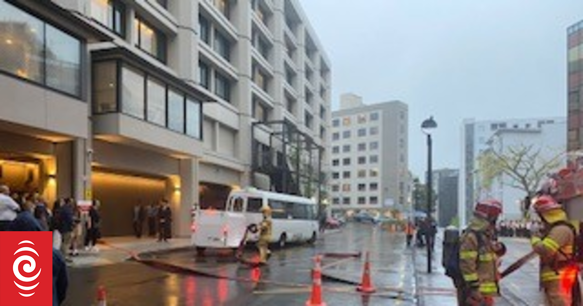 5-star Auckland central hotel evacuated after fire breaks out