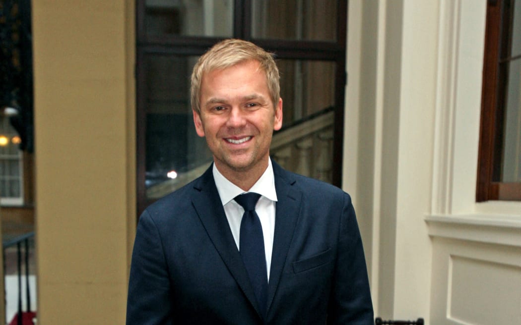 Australian chef Bill Granger arrives at Buckingham Palace in London on 13 October, 2011, to attend a royal reception with Queen Elizabeth II for members of the Australian community living in the United Kingdom.
