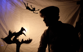 A picture from Trick of the Light Theatre's The Road That Wasn't There