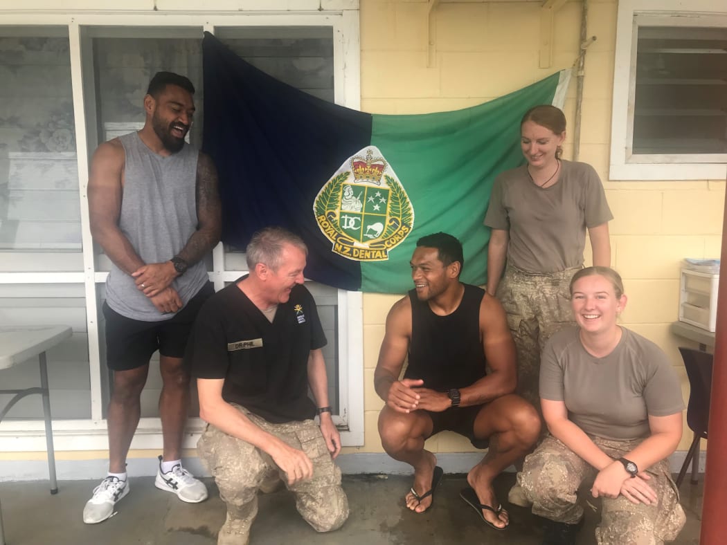 Members of the Samoa Sevens team with members of NZ Defence Force dental team