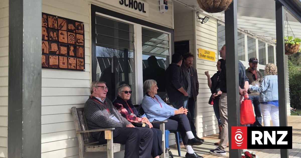 Country Life:150 years of Tinui School