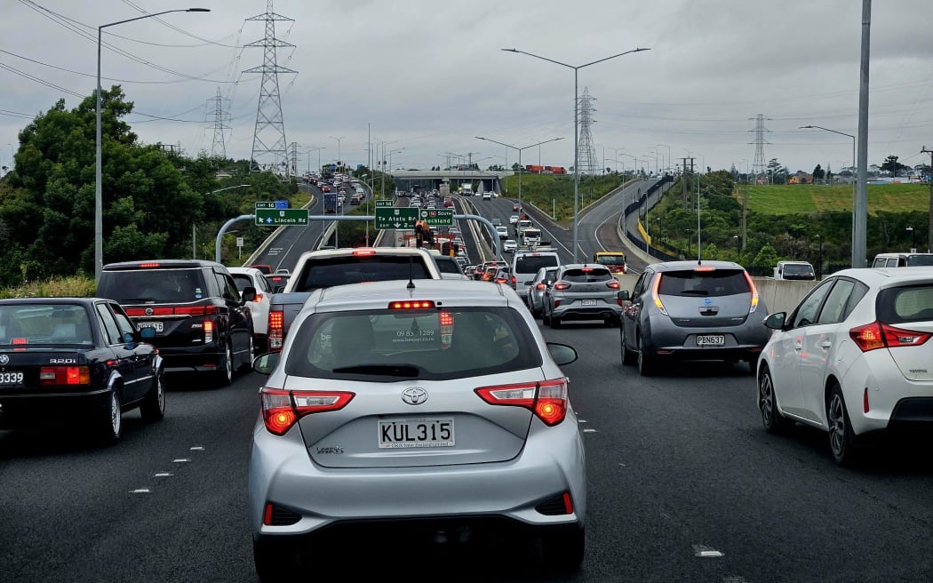 Traffic banks up on the western motorway in Auckland