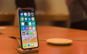 iPhone X