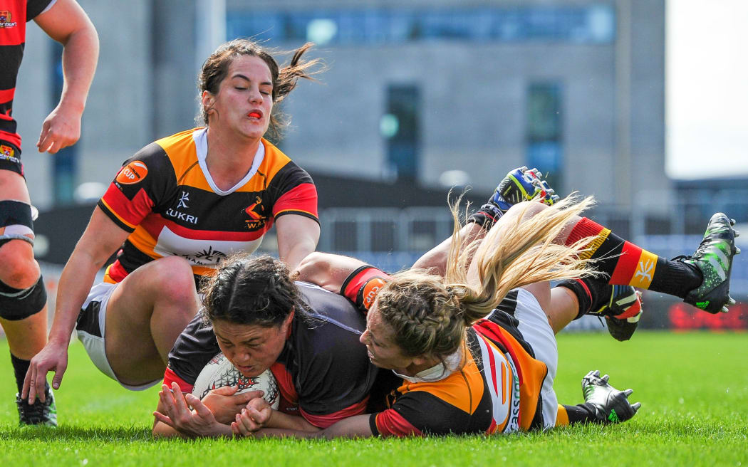 Michelle Montague of Waikato making a tackle during the 2017 Semi-Final of the Farah Palmer Cup