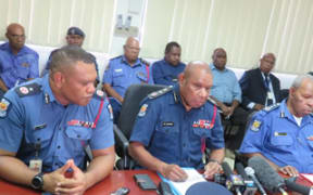 PNG's Acting Police Commissioner Jim Andrews (third from left) during a perss conference on the Southern Highlands police operation, 19 June 2018.