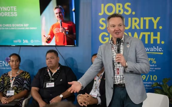 Australian climate and energy minister Chris Bowen had been backing the Australia-Pacific COP31 bid all week at the climate talks in Brazil. Smart Energy Council/AAP