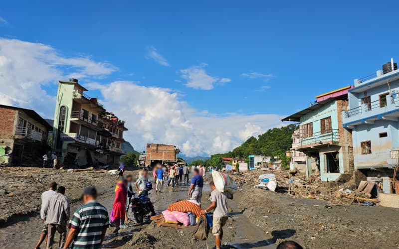 Last-minute flood warning saved over 900 Nepal students, school head says |  RNZ