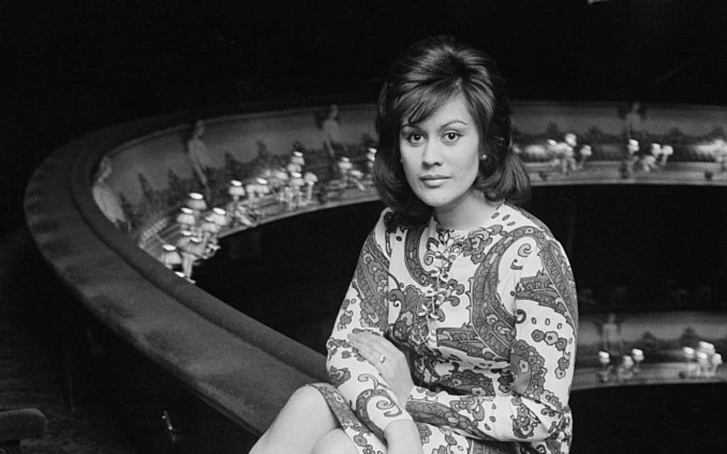 New Zealand operatic soprano Kiri Te Kanawa at the Royal Opera House Covent Garden, London, 5th March 1971. (Photo by Michael Stroud/Daily Express/Hulton Archive/Getty Images)