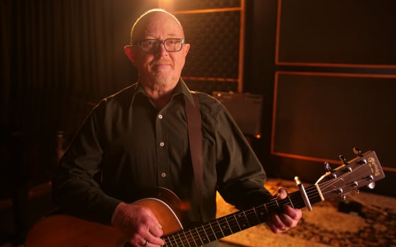 Dave Dobbyn