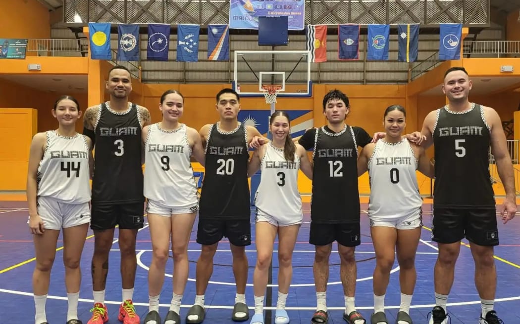 The Guam 3x3 basketball teams that won gold in Majuro.
