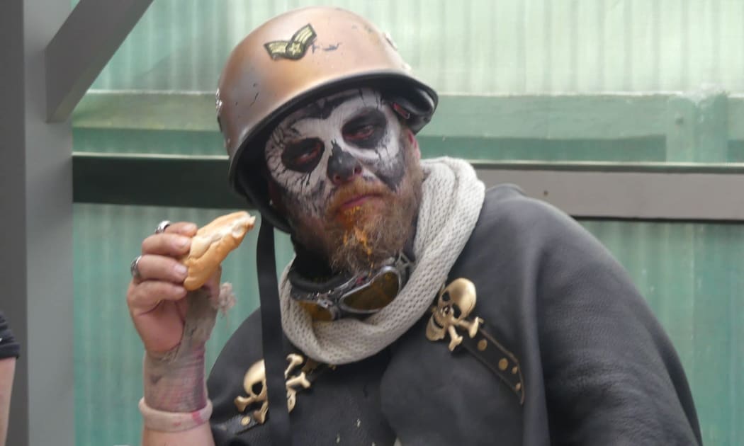 Frazer Murdoch, winner of the inaugural Bluff Hot Dog Eating Competition (2021)