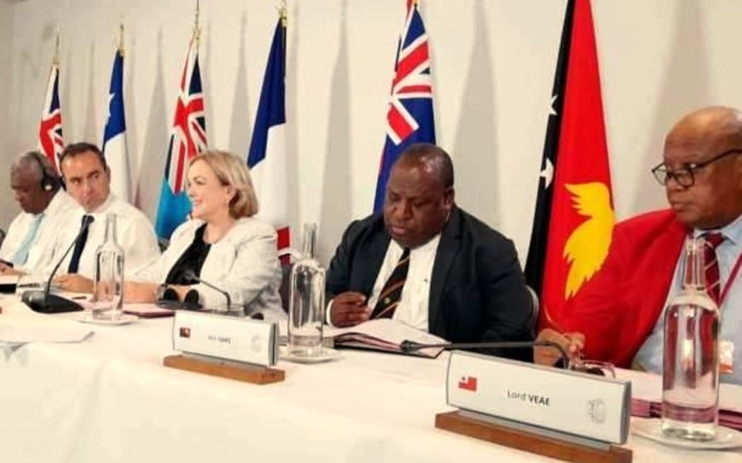 SPDMM members at a press conference to announce outcomes in Nouméa 061223 (PHOTO Les Nouvelles Calédoniennes)