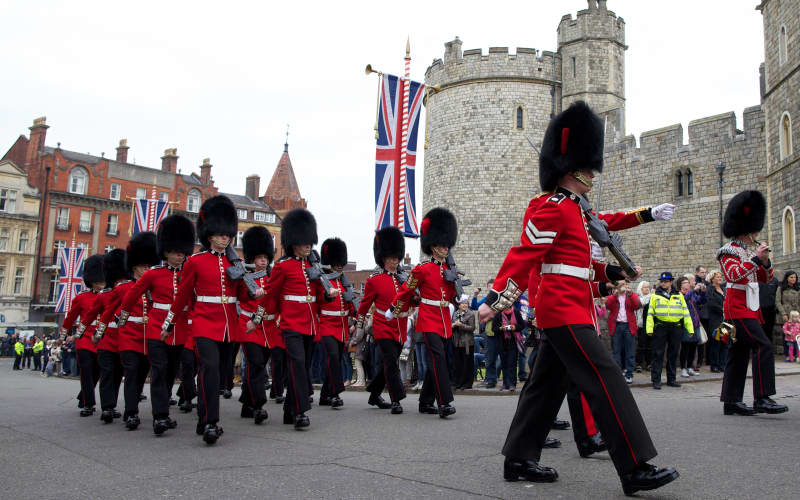 UK police officers responsible for protecting royals face action over ...