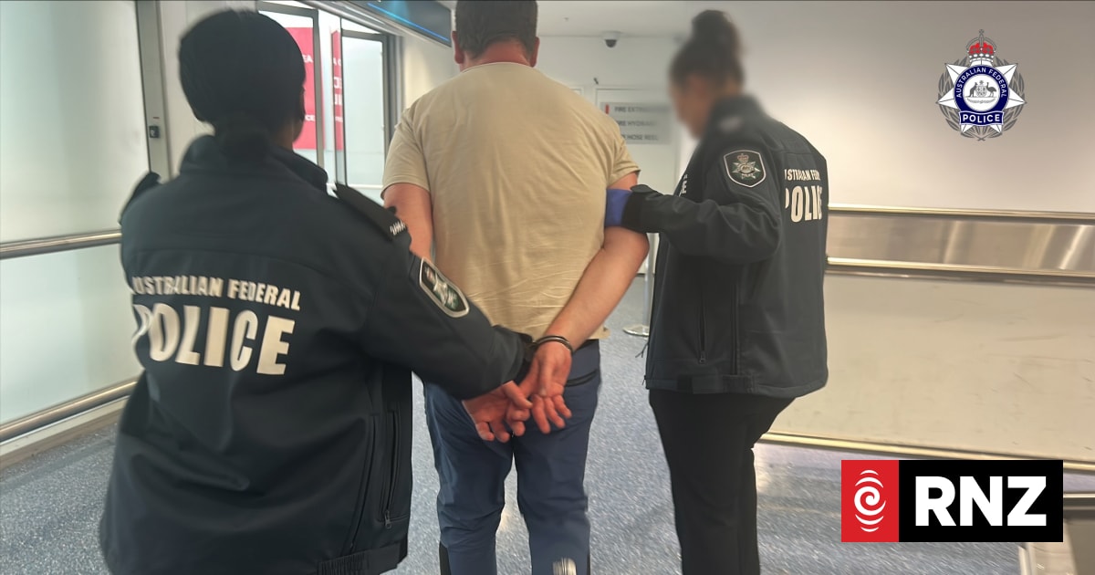 Australian man charged over 'offensive' calls to overseas MPs' offices from NZ