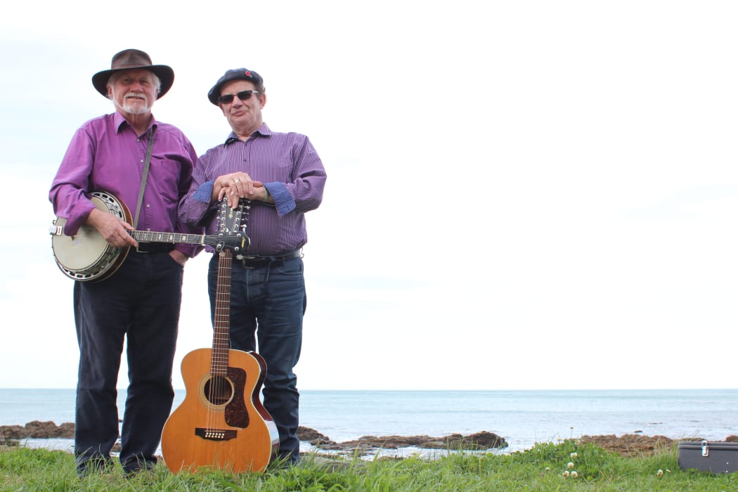KToo - Kevin Ikin (l), Kevin McLoughlin (r)