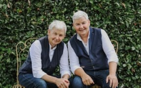 Dames Jools and Lynda Topp, Kiwibank New Zealander of the Year Awards