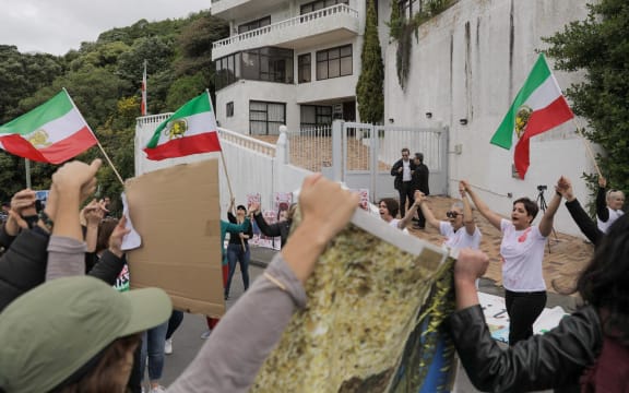 Protesters demonstrate outside the Iranian embassy in Wellington on 28 October, 2022.