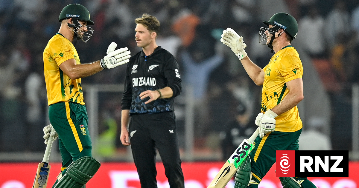 South Africa juggernaut faces knockout test against Black Caps