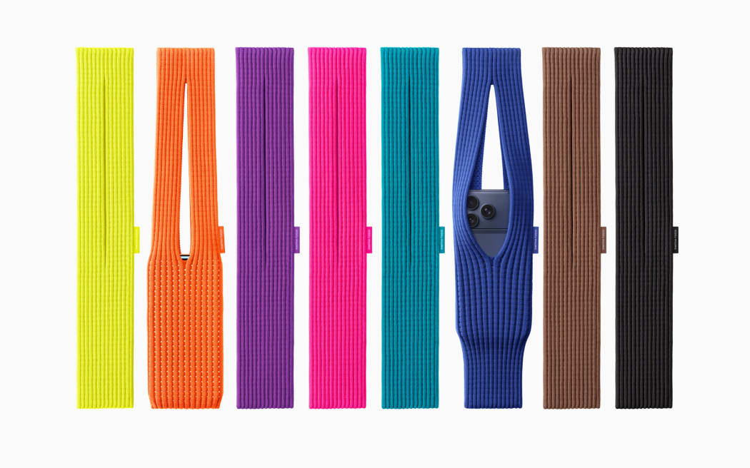 The short strap design is available in eight colours: lemon, mandarin, purple, pink, peacock, sapphire, cinnamon, and black.