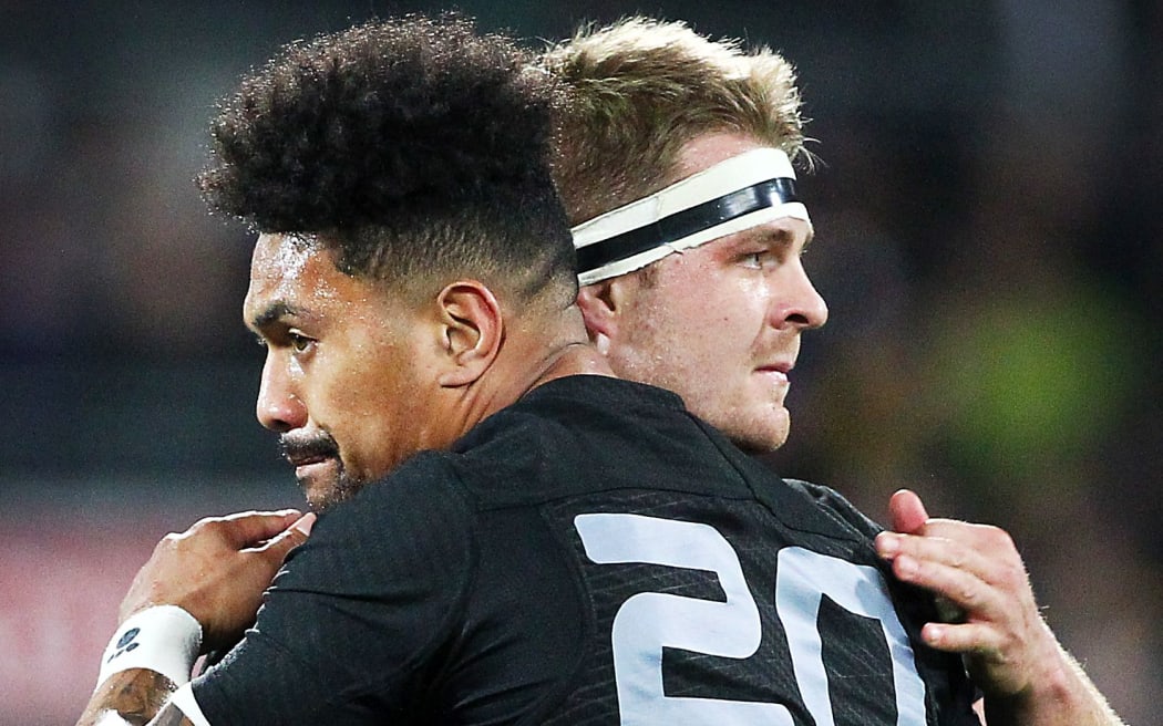 The All Blacks' flankers Ardie Savea and Sam Cane.